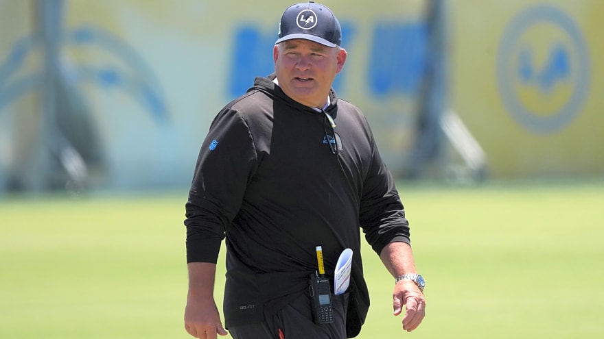 How the New York Jets can take a more unique approach to OC