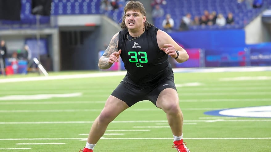 Detroit Lions rookie Tate Ratledge remains unsigned as rookies report for camp, leaving nightmare void on offensive line