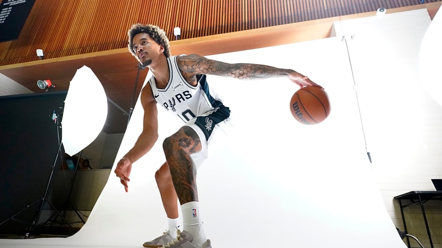 Why the Injury Bug Continues to Pester San Antonio Spurs’ Jeremy Sochan