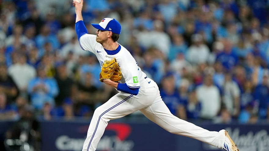 Shane Bieber will join Blue Jays in Chicago this weekend, likely replacement for Max Scherzer’s rotation spot