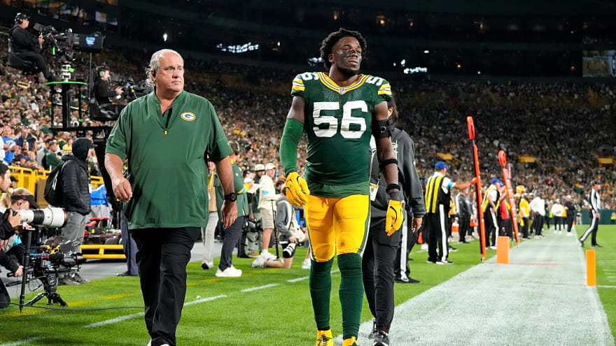 Packers LB Edgerrin Cooper carted off field vs. Buccaneers, ruled out with Achilles injury
