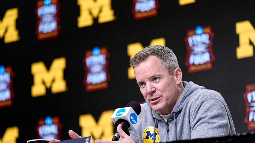 Dusty May pulls a very confident move ahead of Final Four game