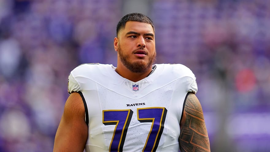 Giants To Sign G Daniel Faalele