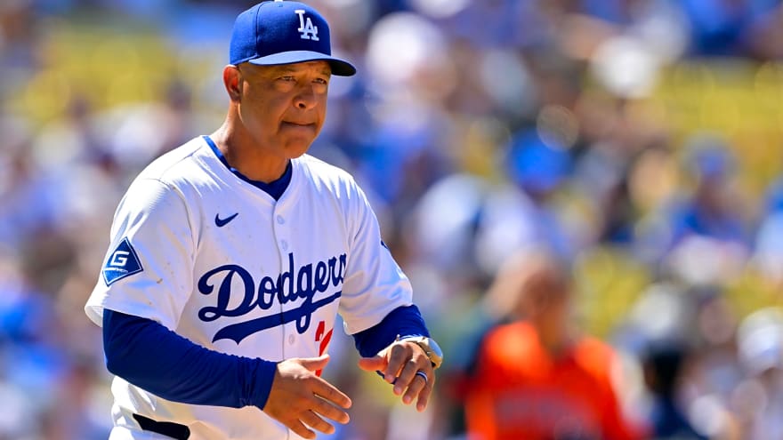 Dave Roberts had great reaction to Dodgers breaking losing streak