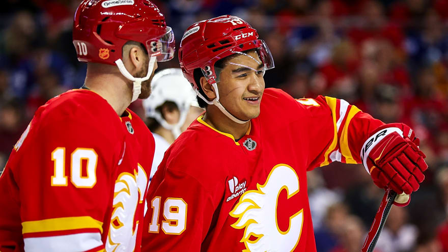 Jonathan Huberdeau Is Feeling Better. Now's the Harder Part