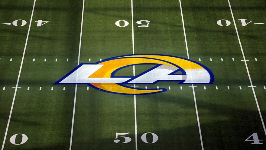 Rams take over an MLB stadium ahead of their London trip
