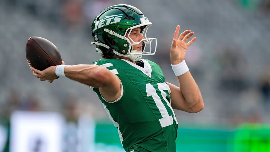 Aaron Glenn raves over Cade Klubnik after preseason action: ‘He has some moxie to him’
