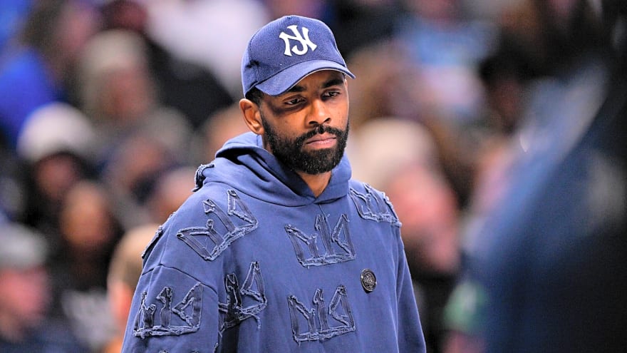 Report: Mavericks could hire head coach with a strong link to Kyrie Irving
