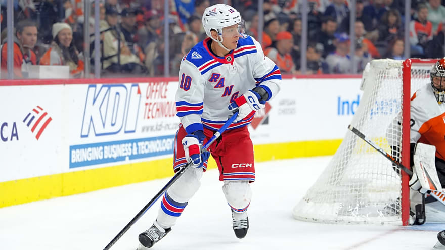 Artemi Panarin Trade Buzz Grows — But Oilers Not in the Mix