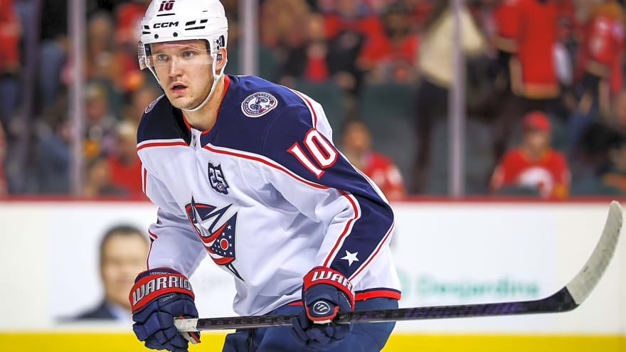 Blue Jackets’ Voronkov exits game against Sharks with upper-body injury