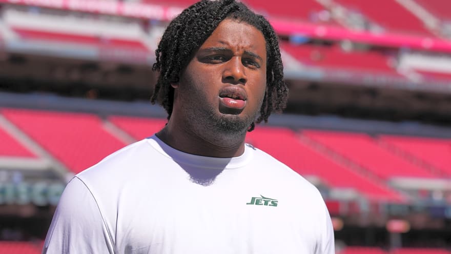Jets cut DT Leonard Taylor, add Receiver to Practice Squad