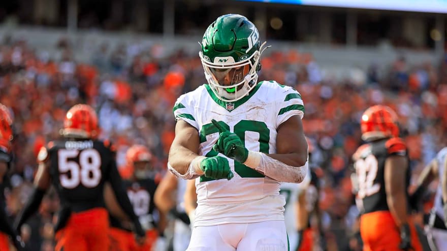 Jets setting high asking price on Breece Hall