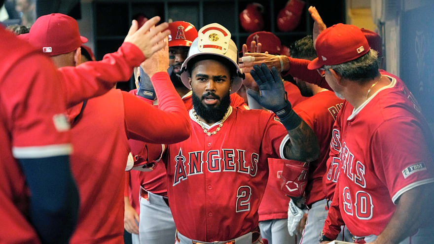 Milwaukee Brewers sign infielder Luis Rengifo to Major League contract for 2026 MLB season