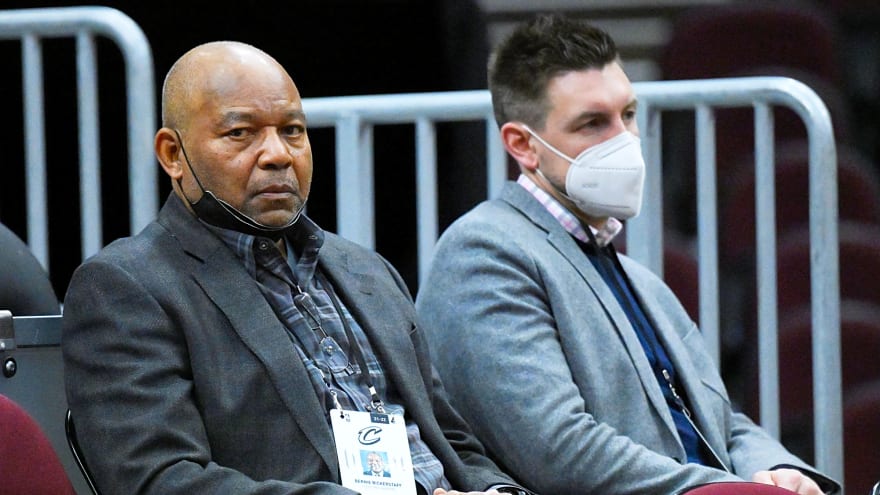 Cavs GM Mike Gansey leaving for top job with Sixers
