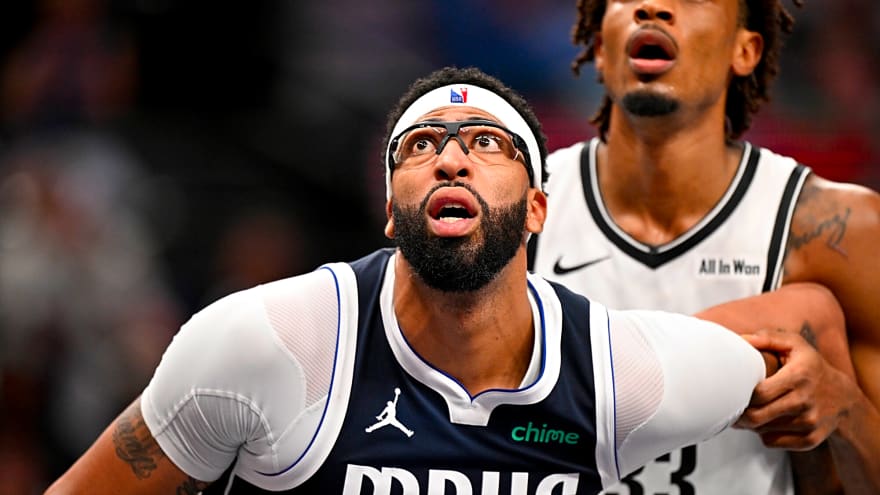 Dallas Mavericks’ Anthony Davis Not On Detroit Pistons’ Trade Radar