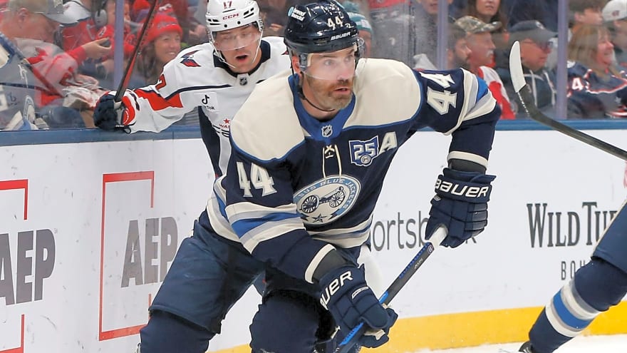 Blue Jackets re-sign Erik Gudbranson to one-year contract