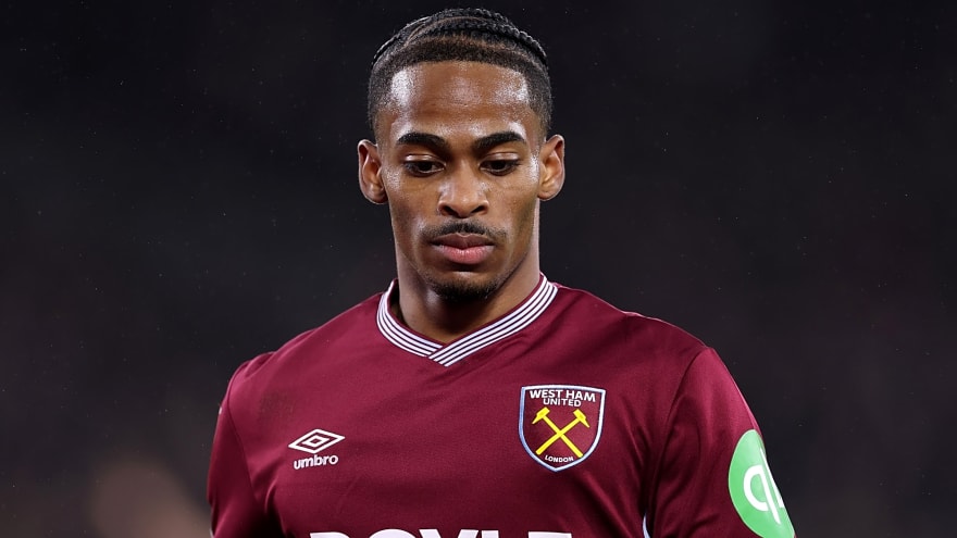 Report: Tottenham plot £25m swoop for Dutchman from London rivals