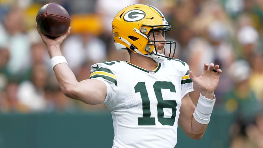 Packers’ Malik Willis draws incredibly touching message from Sean Clifford amid looming NFL free agency