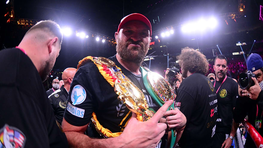 Tyson Fury sends message to Wladimir Klitschko on ten-year anniversary