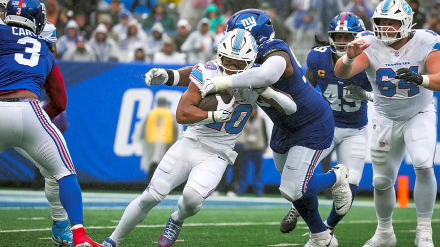 Titans RB Tony Pollard Could Again Become Trade Candidate