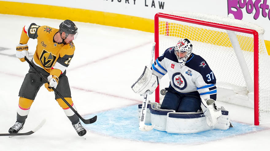 What Is the Jets' Connor Hellebuyck Really Thinking?