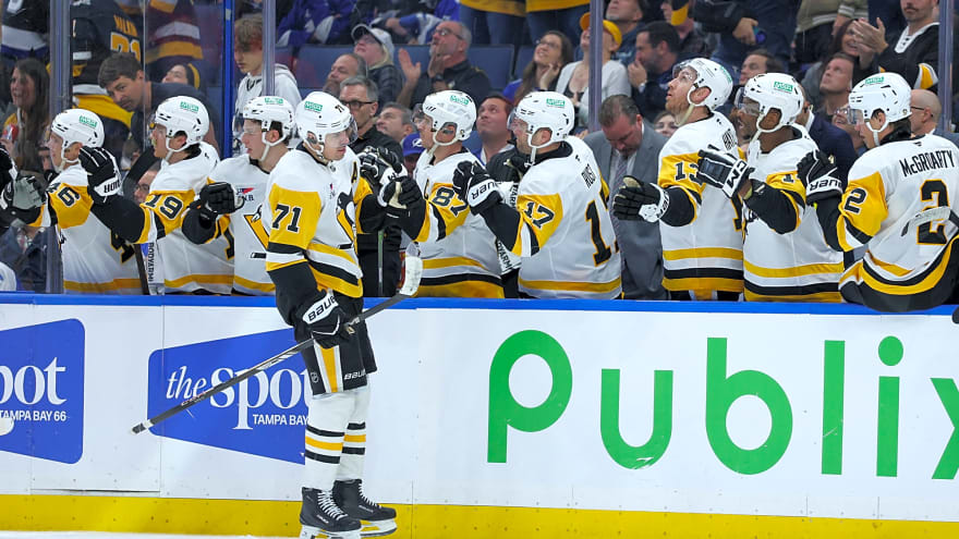Malkin Scores Twice, Koivunen 1st NHL Goal In 4-3 Victory Against Lightning