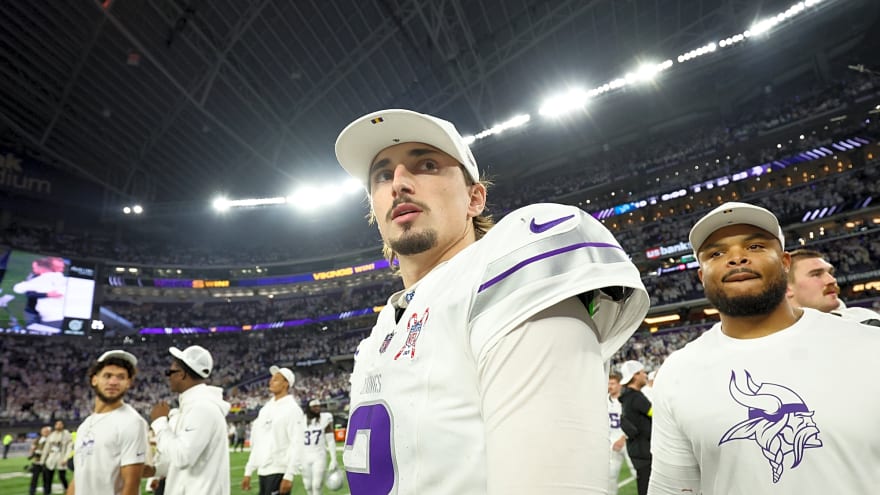 Lions eliminated from playoff contention with loss to the Vikings