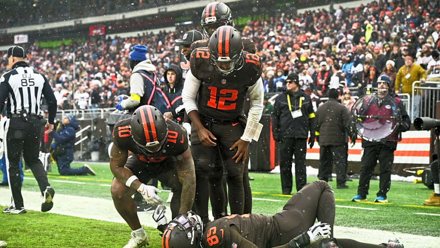 ESPN’s ‘Best Fit’ landing spot for David Njoku in free agency won’t sit well with Cleveland Browns fans