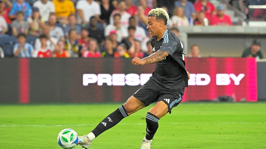 Arsenal is facing Bayern Munich competition for Premier League star