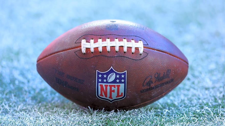 Ex-NFL Star Keith Gray Faces Up to 10 Years in Prison in $328M Fraud Case