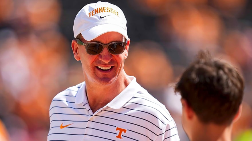 Colts To Contact Peyton Manning About GM Job?