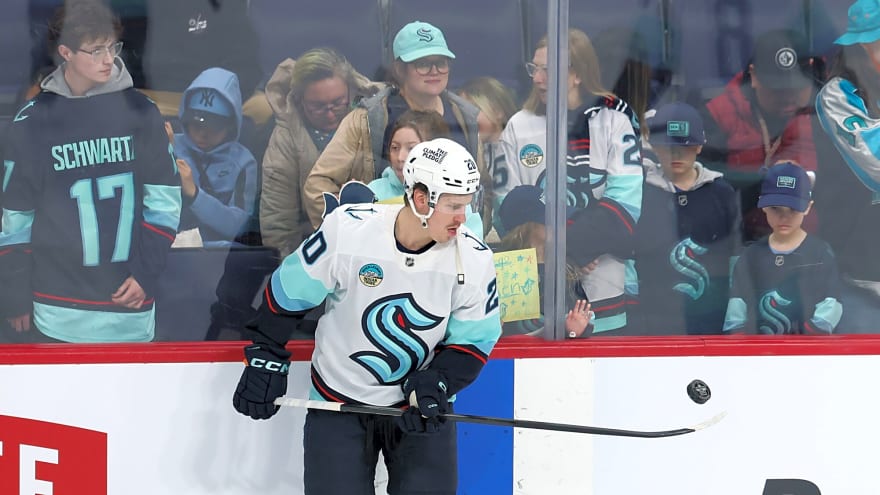 Will off-season injuries force Stan Bowman to spend some of Oilers’ cap space?
