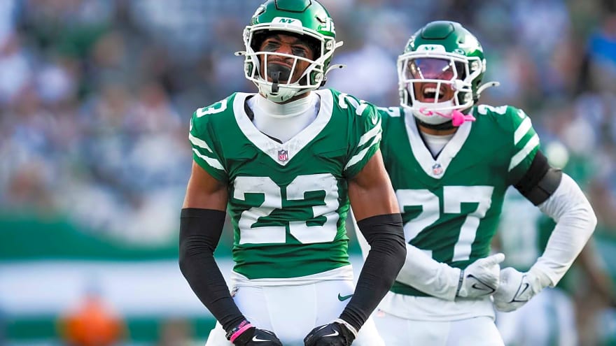 Azareye’h Thomas is closing in on a coveted NY Jets record