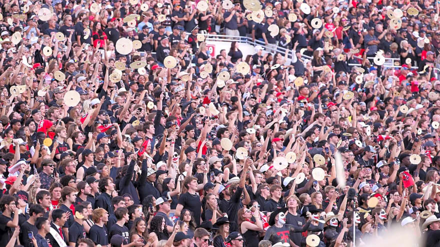Texas Tech Is Attempting To Identify Fan Who Threw Dangerous Object Onto Field