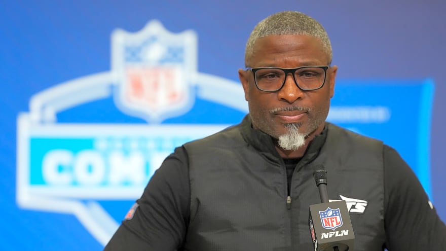 Can Jets win with a coach who shoots himself in the foot?