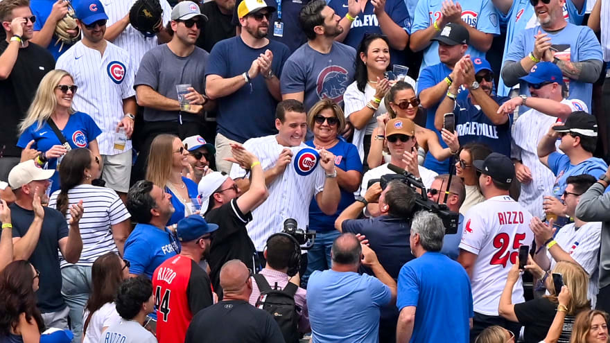 Anthony Rizzo nearly caught Cubs player's first MLB home run