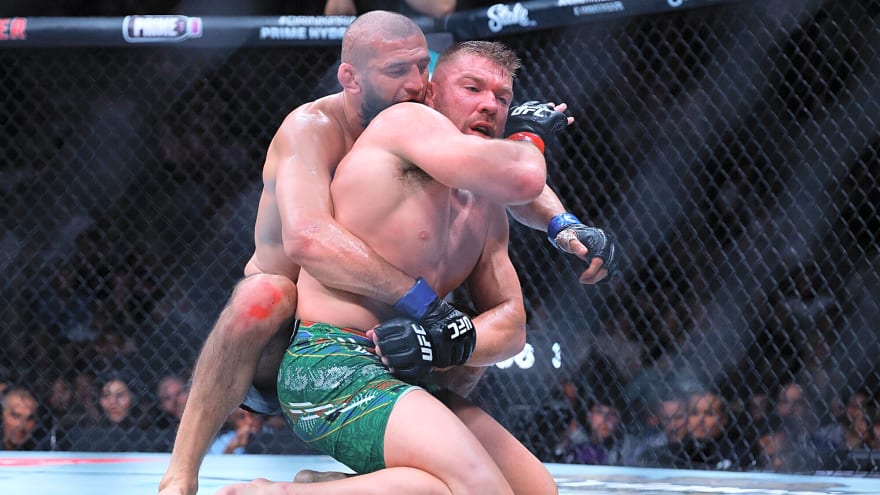 Khamzat Chimaev isn’t impressed by Gordon Ryan’s advice on how to beat his dominant style