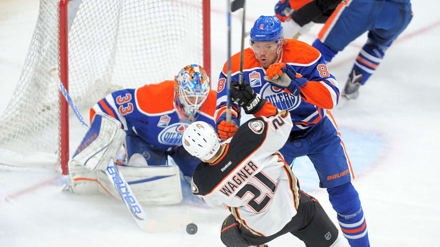 Flashback Friday: Two Oilers trades with the Islanders set back the rebuild