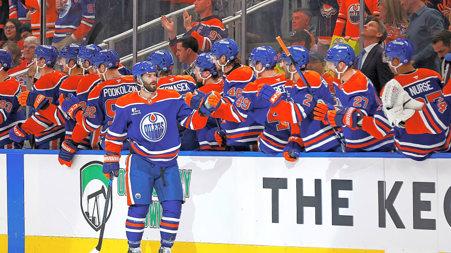 Adam Henrique Shocked By Being a First-Ever For the Oilers