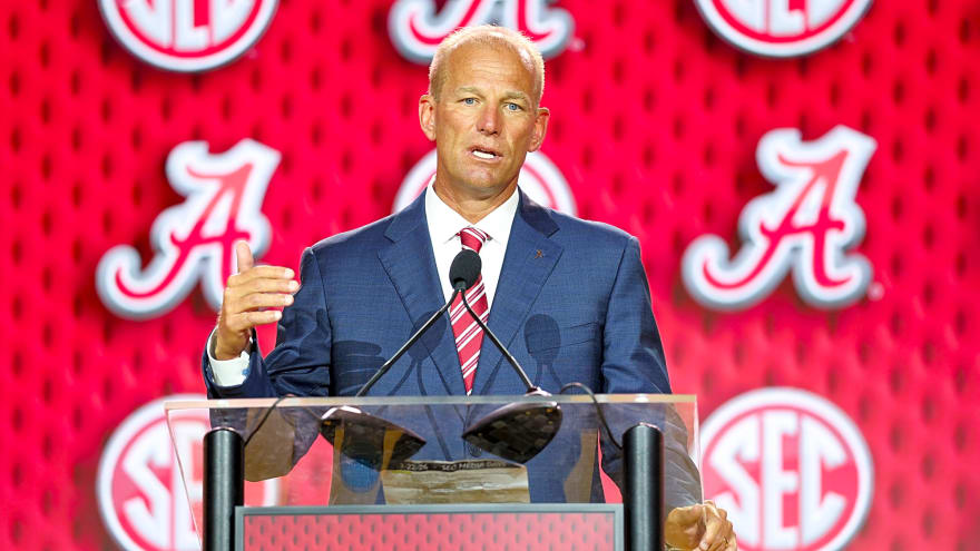 Finebaum says DeBoer does not have ingredients to win title at Alabama