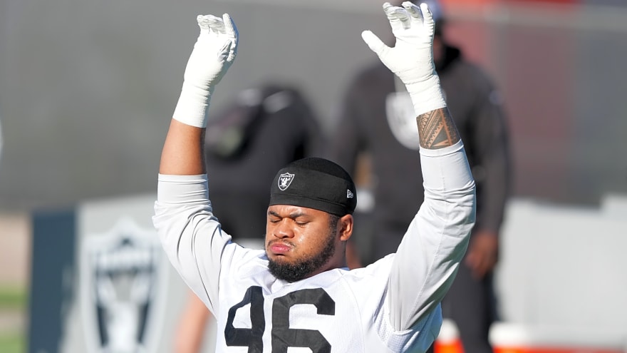 Titans Claim DT Jonah Laulu Off Waivers