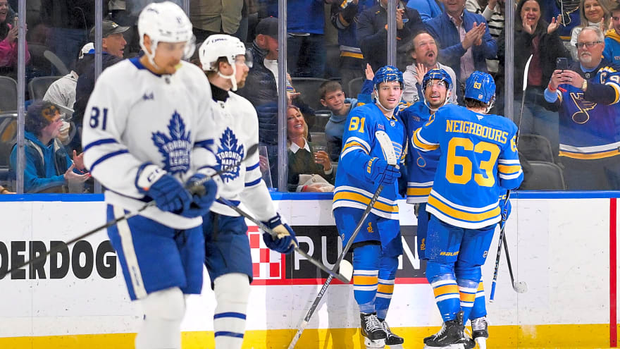 3 takeaways from Leafs-Blues: A dismal power play sets the tone, Woll left alone on an island