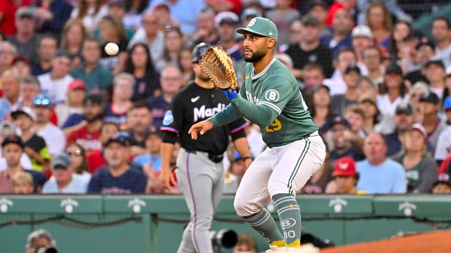 Royals To Sign Abraham Toro To Minor League Deal