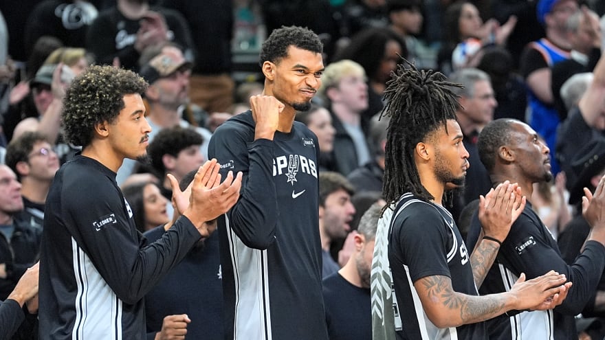 Spurs’ Victor Wembanyama says he’s OK after knee scare