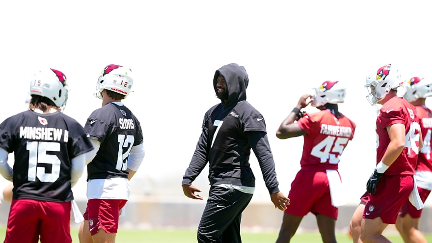 Jacoby Brissett reconnect with Cardinals teammates amongst contract holdout