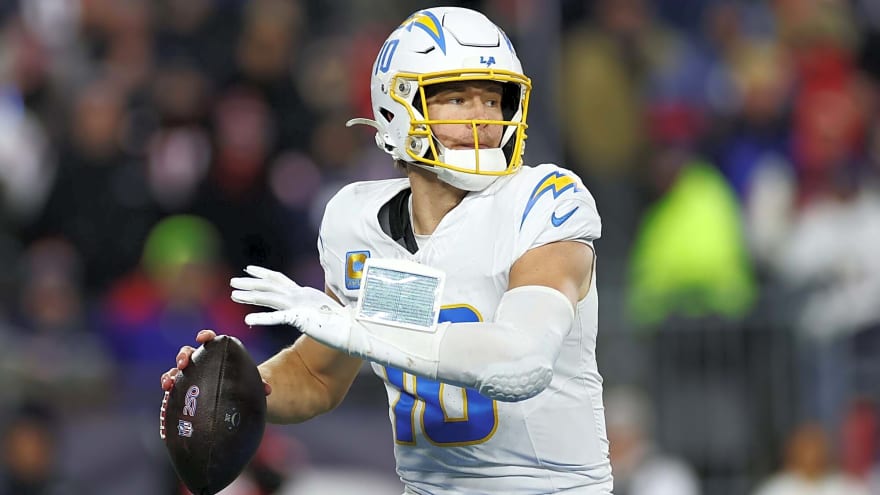 Justin Herbert’s next jump depends on speeding up the part of quarterbacking he can still control