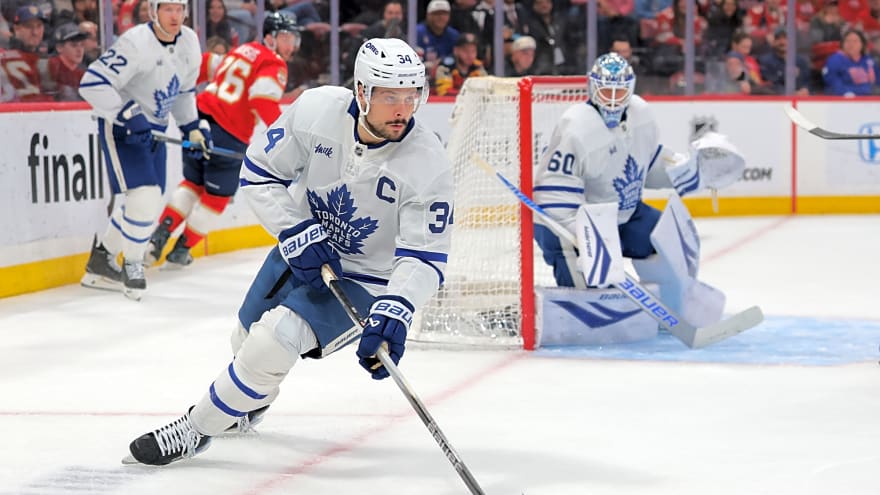 Matthews Now Knows What Hockey Feels Like Without a Burden