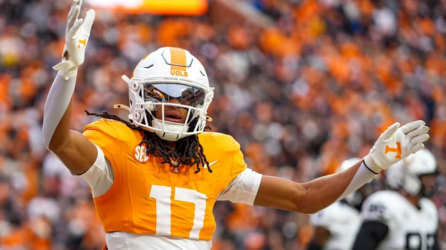 Broncos 2026 NFL Draft: PFF Mock Haul Shifts Focus After Waddle Mega-Trade