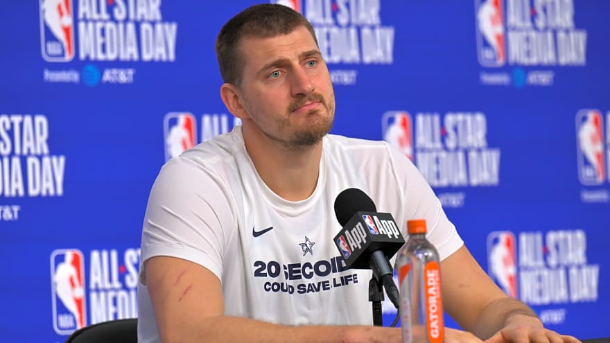 NBA rookie center says he wants to kiss Nikola Jokic