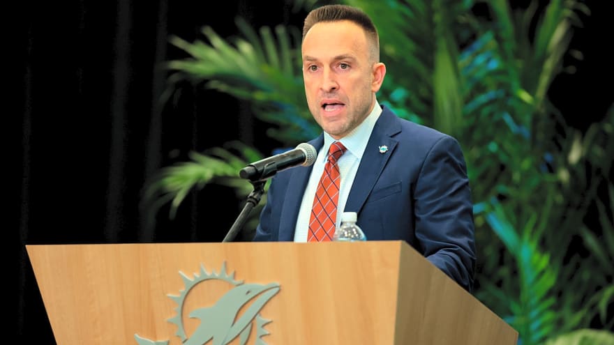 AFC Notes: Drake Maye, Will Campbell, Jeff Hafley, Dolphins, Patriots